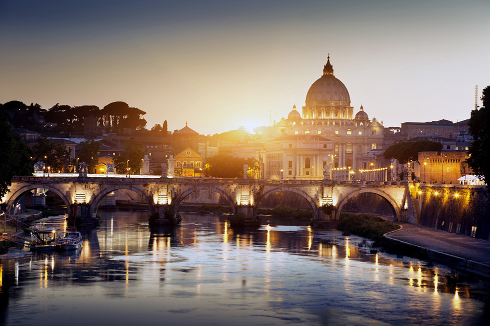 Vaticano by night