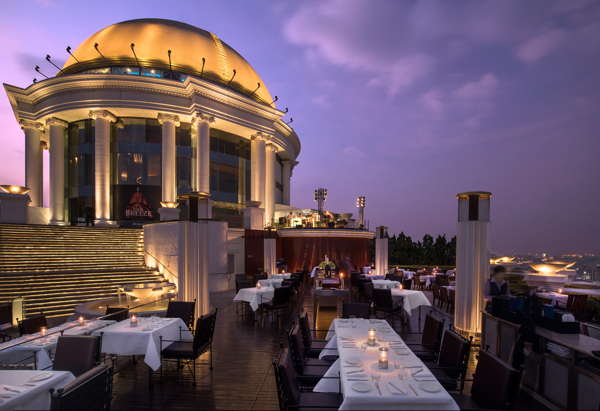 Lebua Sirocco, Sky Bar