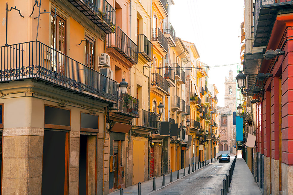 Bolseria Street Barrio del Carmen in Valencia