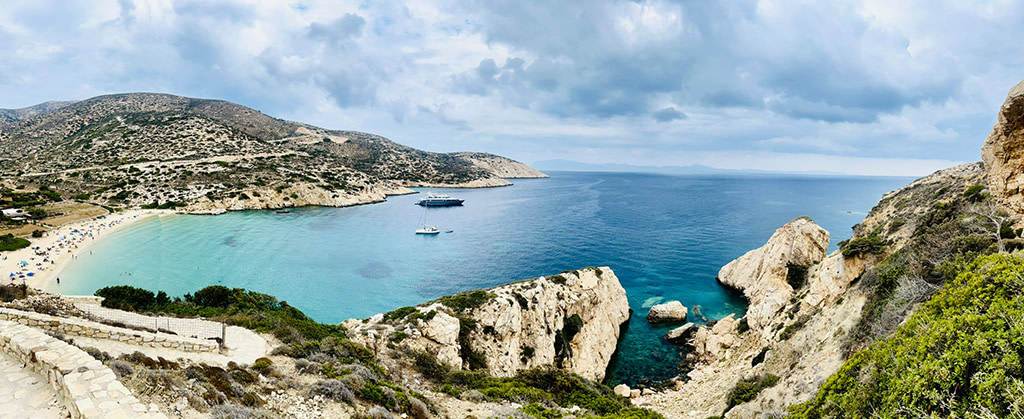 Donoussa Beach mit Schiffswrack