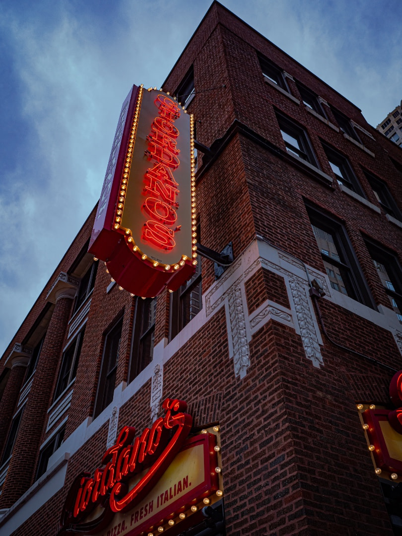Giordanos Deep Dish Pizza Chicago